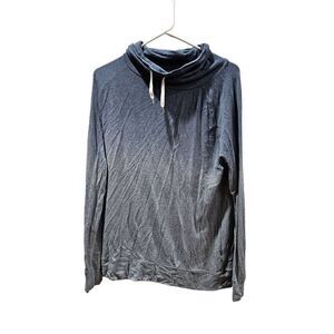 Time and Tru M sweatshirt